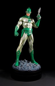 Captain Marvel 60's statue by Bowen Designs