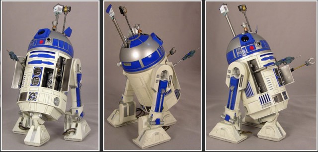 R2-D2 poses