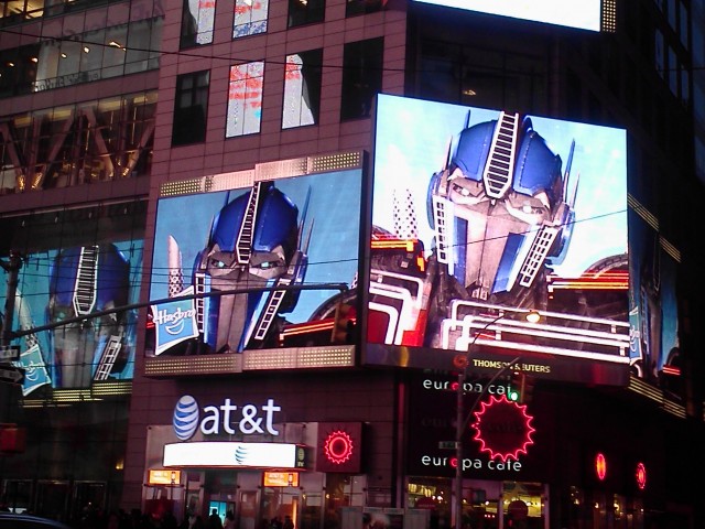Hasbro Fan Media Day - Optimus Prime Times Square