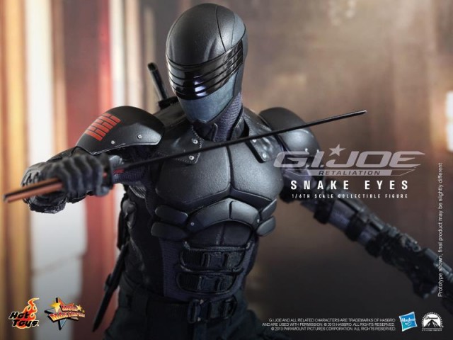 Hot Toys GI JOE Retaliation Snake Eyes 1