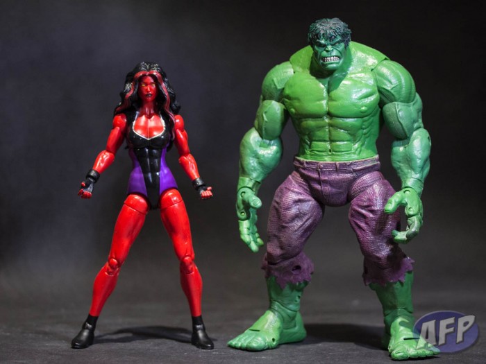 Marvel Legends 2013 - Red She-Hulk (6 of 6)