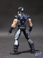 Marvel Legends 2013 - Wolverine (2 of 6)