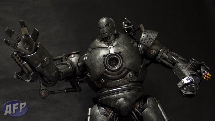 Hot Toys Iron Monger (1 of 8)