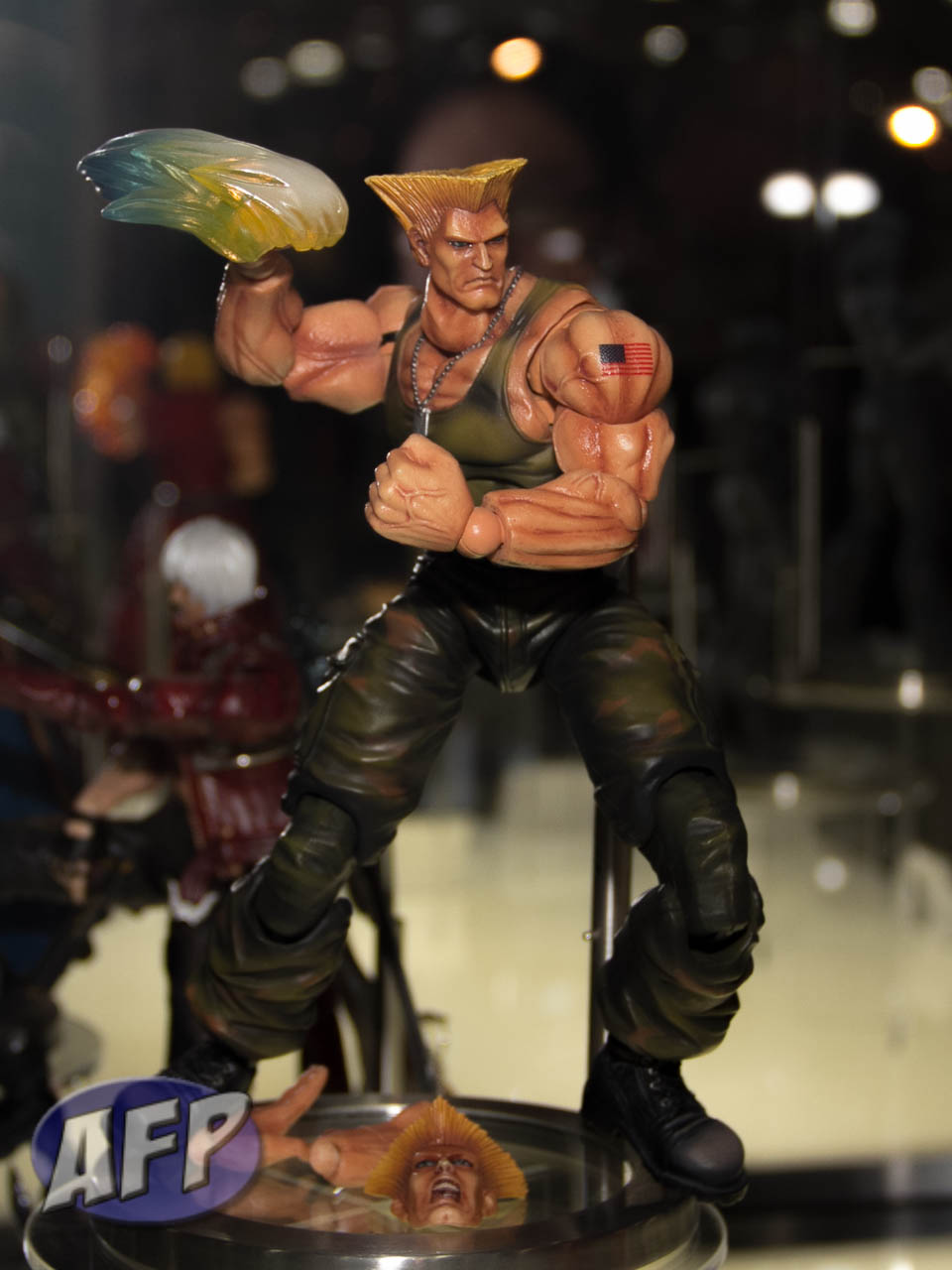  Square-Enix Street Fighter IV Guile Play Arts Kai Action Figure  : Toys & Games