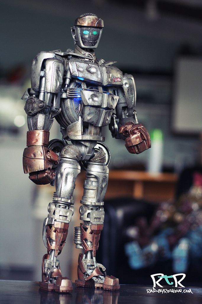 threea real steel atom