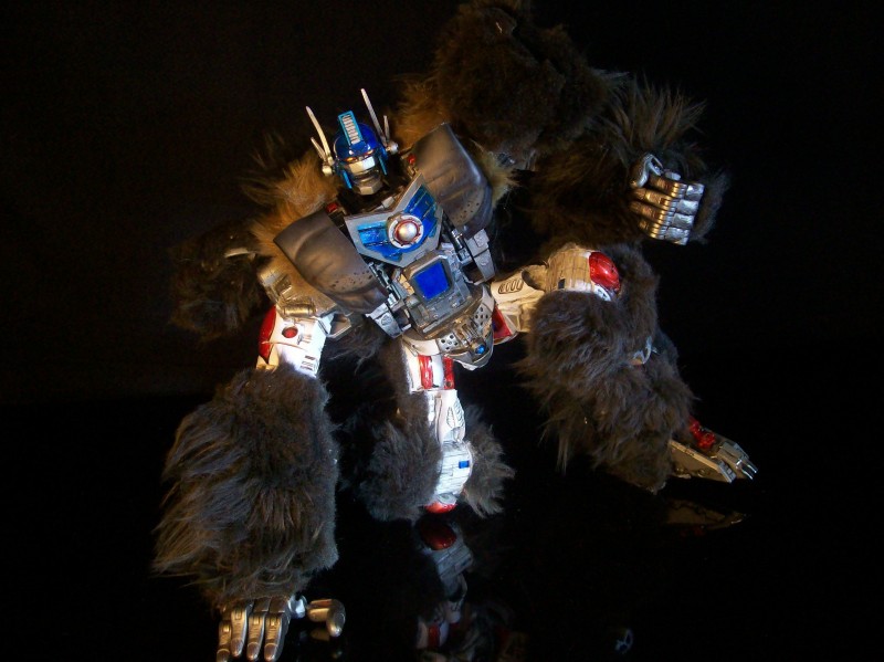 Transformers Masterpiece Optimus Primal 1