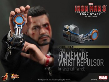 Iron Man 3 Tony Stark (The Mechanic) Collectible Figurine 7