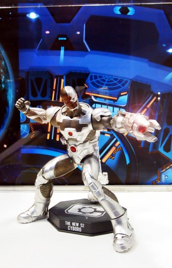 Play Imaginative Super Allow New 52 Cyborg