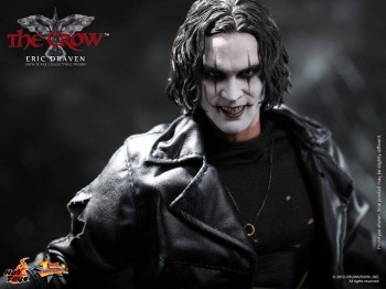 The Crow 16th scale Eric Draven Collectible Figure 1