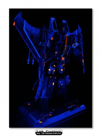 Transformers Masterpiece Hotlink 3