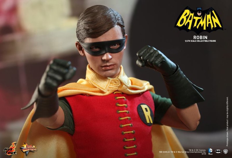 Hot Toys Robin (1966) 01