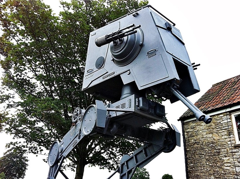 Life-Sized Star Wars AT-ST 01