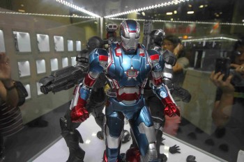 STGCC 2013 Play Imaginative Super Alloy Iron Man Quarter Scale 1