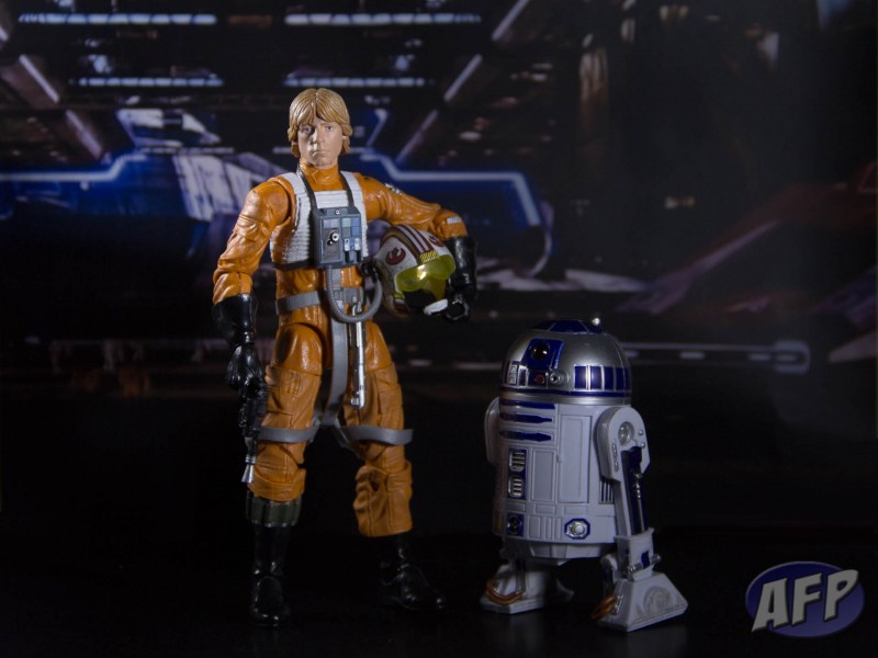 Star Wars Black Series Luke Skywalker and R2-D2