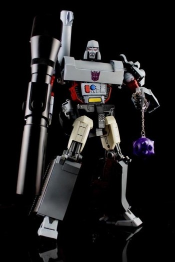 Transformers Masterpiece Megatron 1