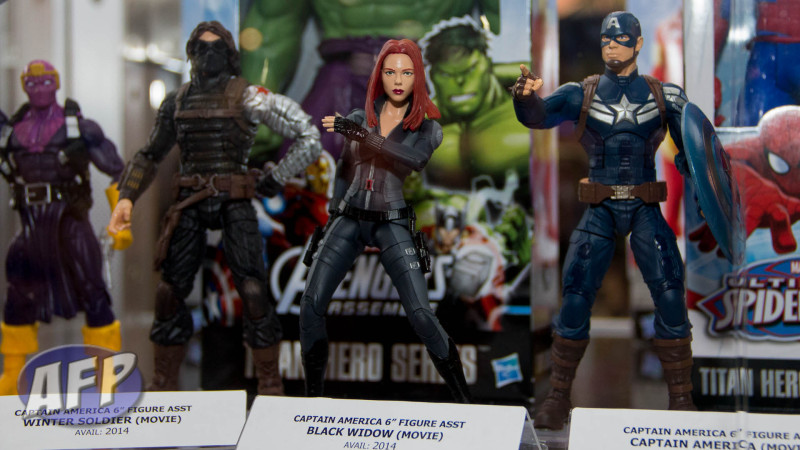 SDCC 2013 - Marvel Legends - Captain America Legends