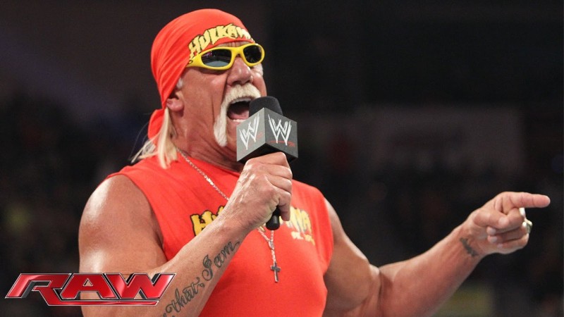 Hulk Hogan Returns to Monday Night Raw