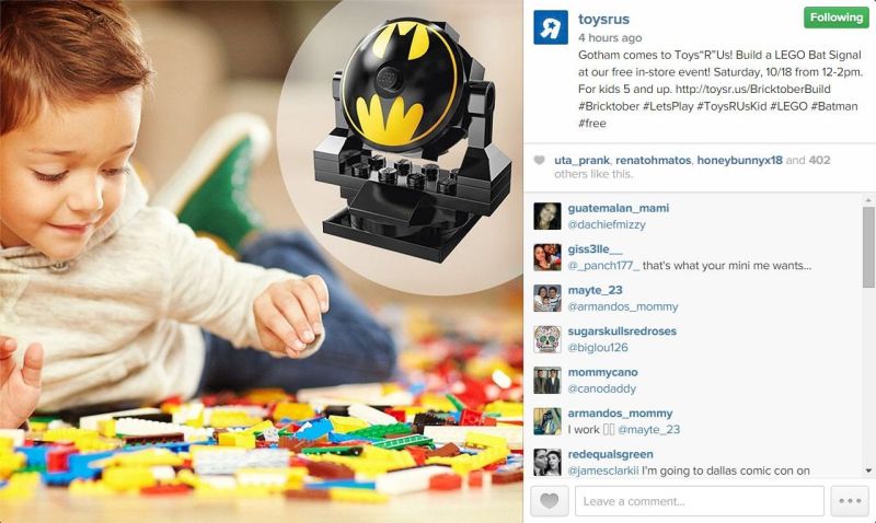 LEGO Bat Signal at ToysRUs